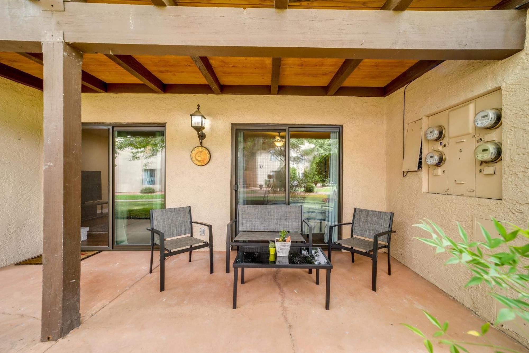 Appartamento Cozy Sedona Oasis With Pool And Hot Tub Access! Esterno foto